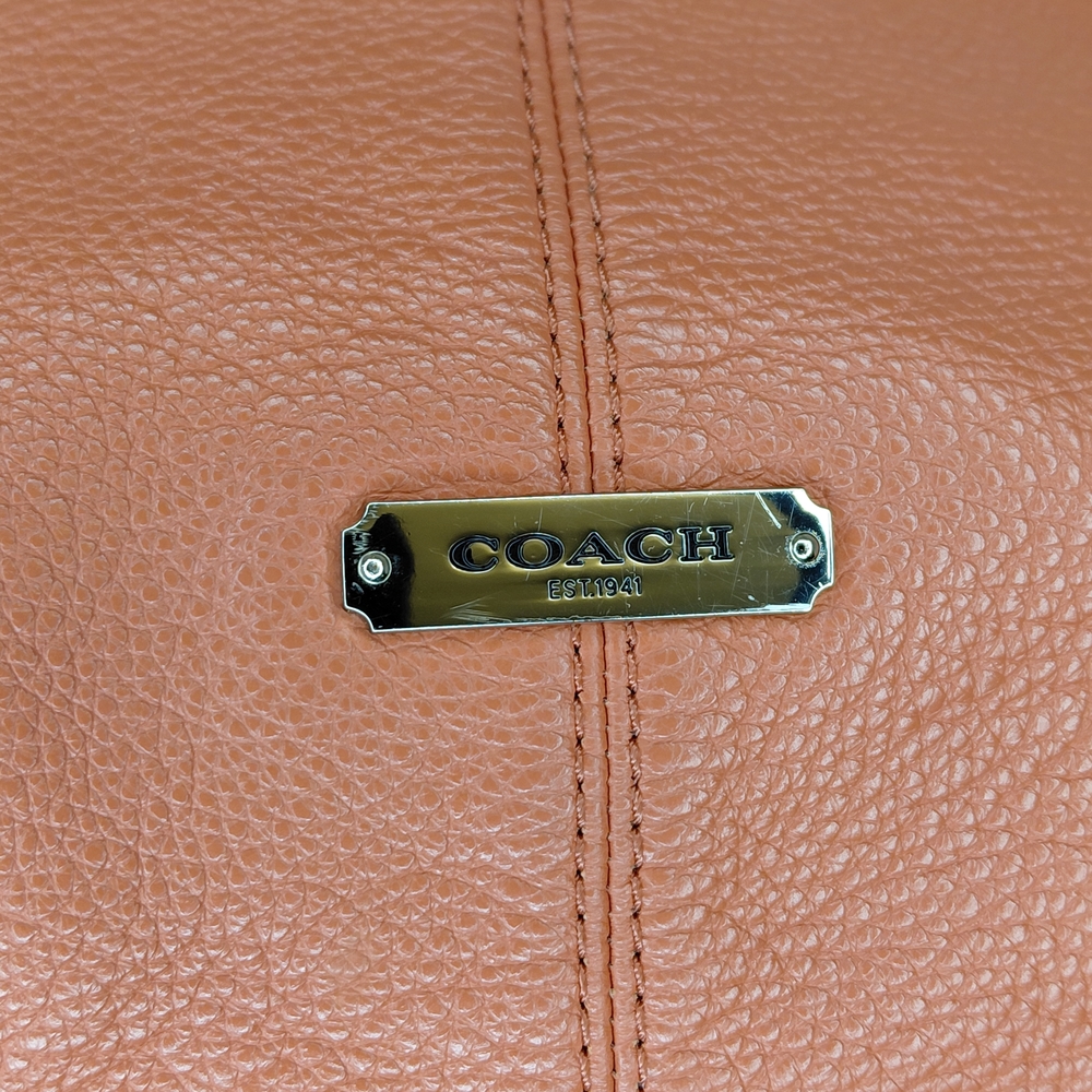 Coach Avery Pebbled Leather Hobo Shoulder Bag Sienna - Picture 3 of 16